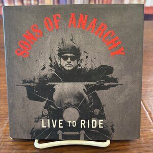 Sons of Anarchy: Live to Ride by Jennifer Leczkowski ISBN: 9780762455171